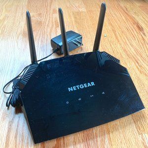 Used - NETGEAR AC1750 Smart WiFi Router